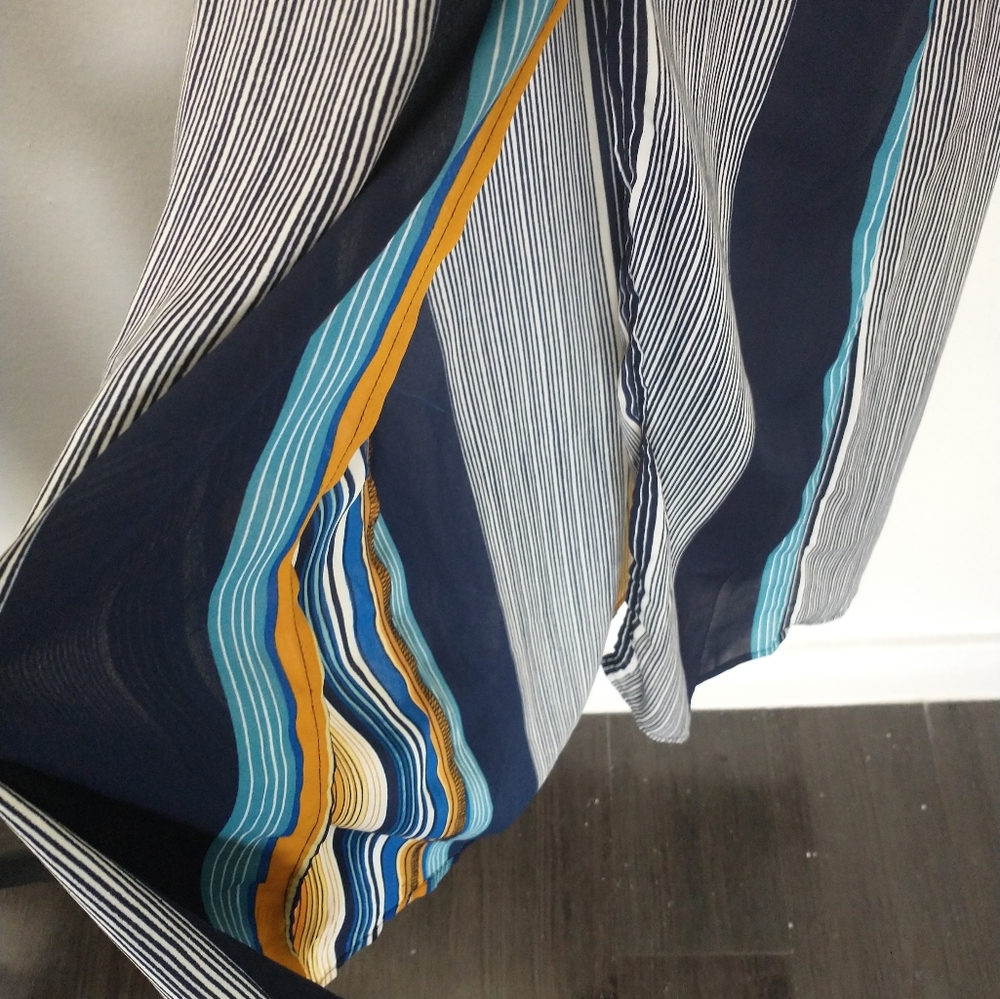 57" Stripped Maxi Dress with Side Slit - Picture 8 of 10